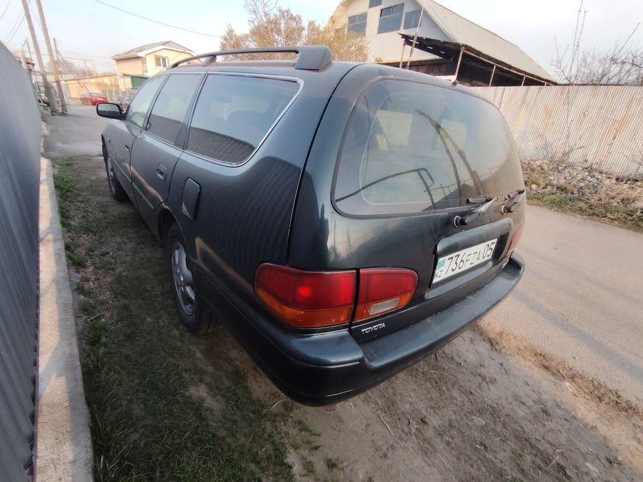 Toyota camry 10, 1995 года