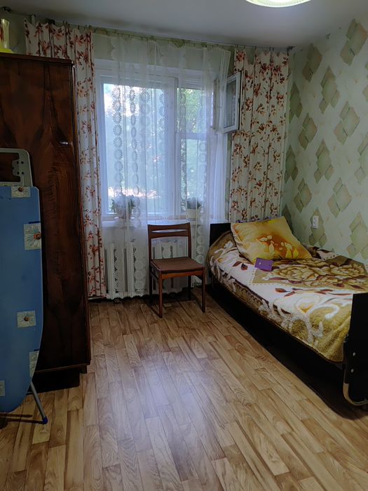 Продаётся 4-х комн. В Караганде,Степной-2
