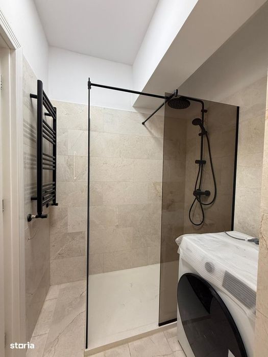 Apartament de închiriat - 2 camere, decomandat, Royal Town