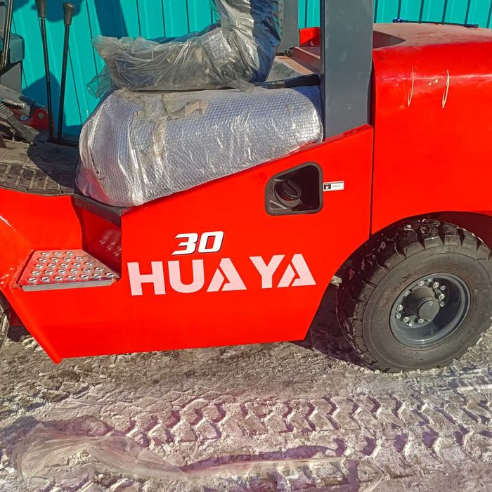 Вилочный погрузчик Huaya CPC30