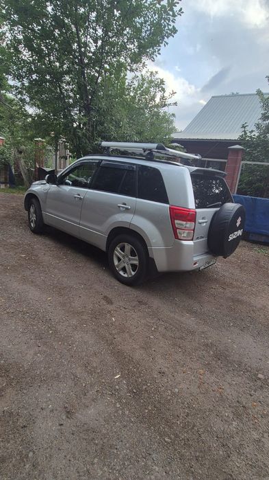 Сузуки гранд витара 2012