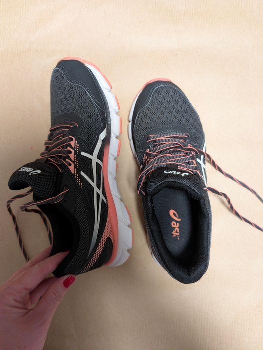 Asics-Pantofi Sport de sală -nr 37