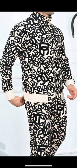 Compleuri dama si barbati