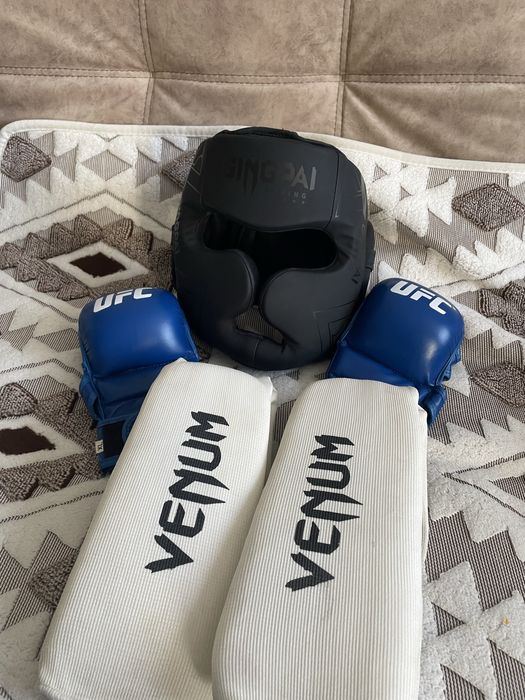 Черепашки,шлем,футы