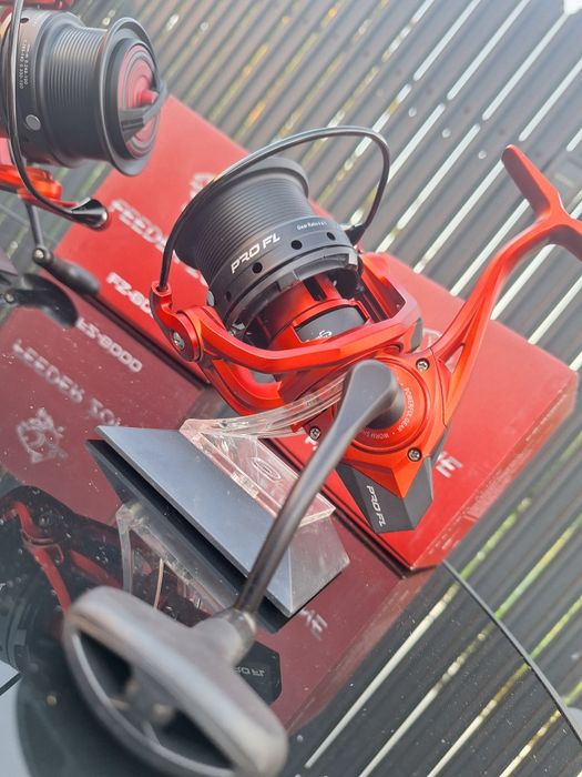 SET 2 Mulinete PRO FL Feeder Zone 6000 Model Nou

Produs NOU cu livrar