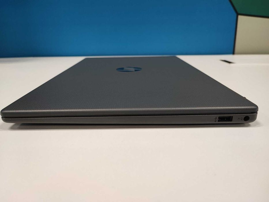 Нов Лаптоп HP 250 G10 i5-1334U/16GB/512GB NVMe