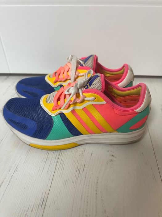 Кроссовки для зала Adidas
