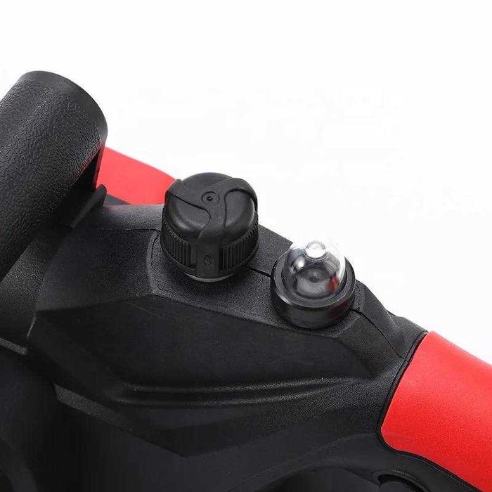 НЕМСКА Акумулаторна резачка за дърва 36V 10Ah с 40 сантиметрова шина