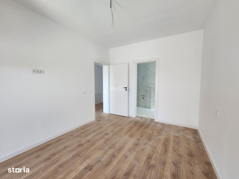 Casa Individuala, 4 Camere, 2 Bai, 700 Mp Teren , Mall Moldova