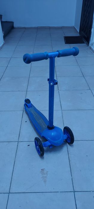 Продам самокат "Moby cits".