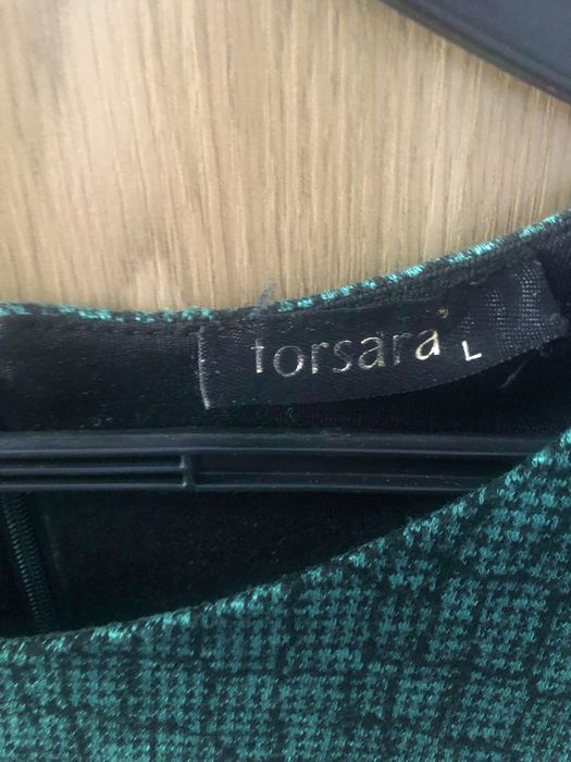 Продам платье красивое