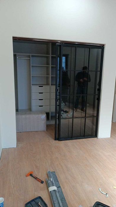 Двери и перегородки в стиле loft