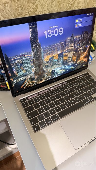 Macbook Pro 2020 M1