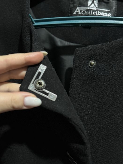 Продам женское пальто