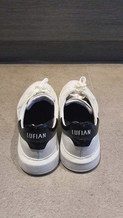 Спортно елегантни мъжки обувки