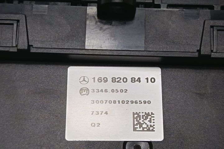 Butoane comenzi 1698208410 Mercedes-Benz A-Class W169