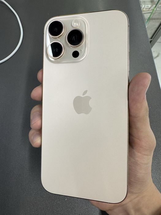 Iphone 16 pro max, 256, 92%