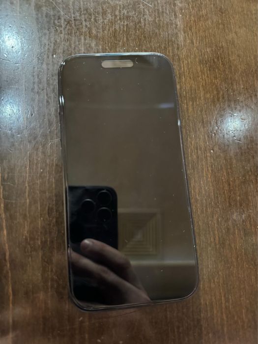 Бартер! iPhone 16 100% battery в гаранция