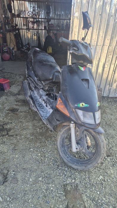 Aprilia sr 80  Defect