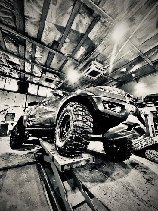 Ford Ranger Pick-Up 2.0 EcoBlue 213 CP 4x4 Cabina Dubla Raptor Aut.