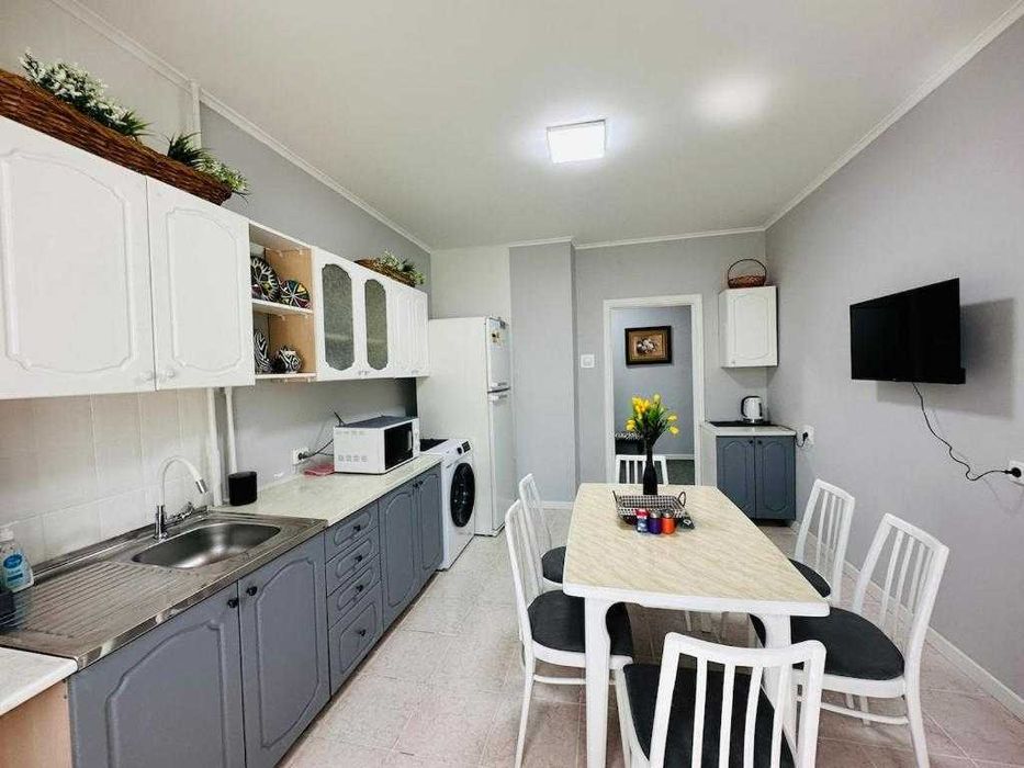 Посуточно! 2-комнатная квартира на Паркентском