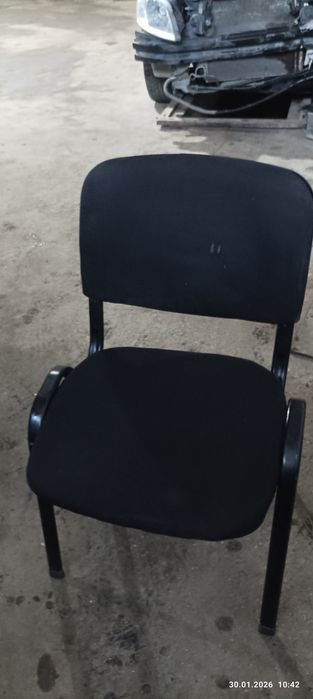 Стул офисный б/у