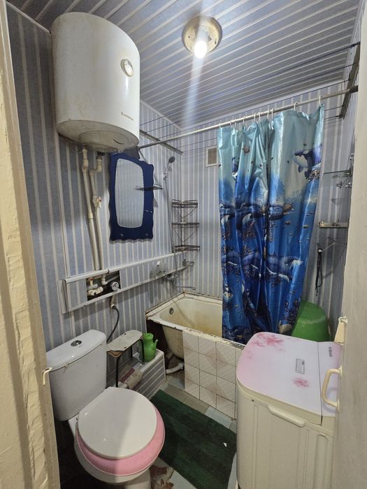 Zudlik bilan frunze massifda 1xonali kvartira ijaraga beriladi