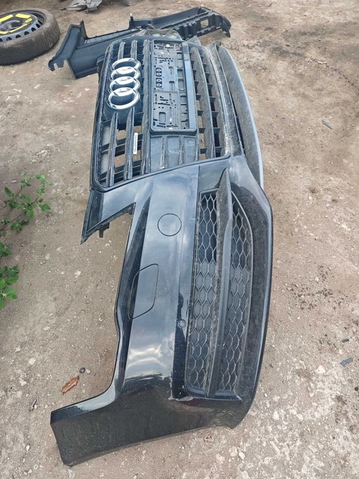 Оригинална S-line броня Audi A7 4g C7 черна мн добро състояние