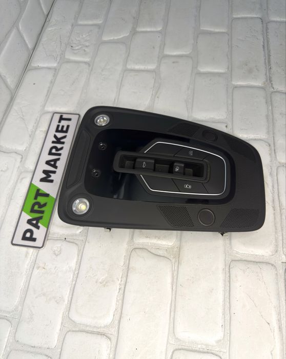 Черен Плафон AUDI A4 B9 8W0947135AT 4M0959613B