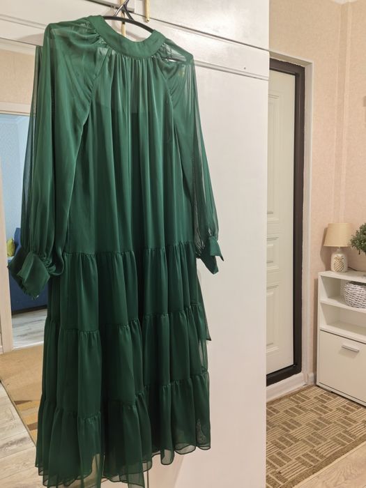 Продам женскую одежду