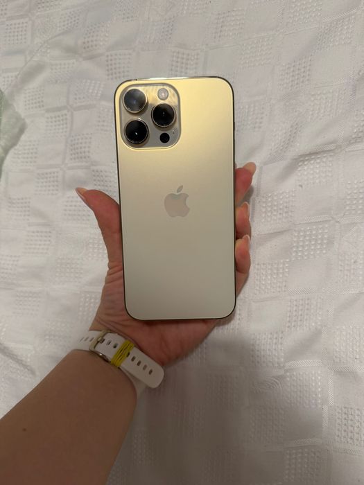 iPhone 14 Pro Max Gold