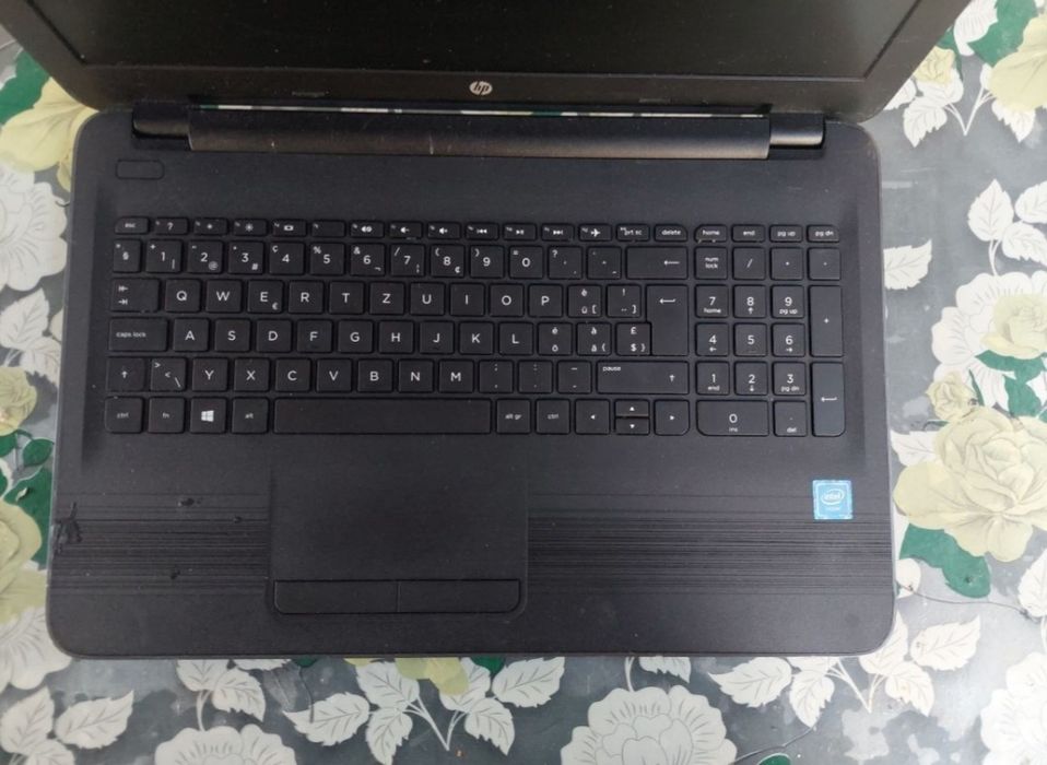 Laptop Hp Celeron N3060