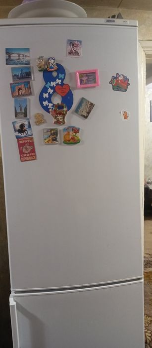 Продам холодильник атлант на запчасти