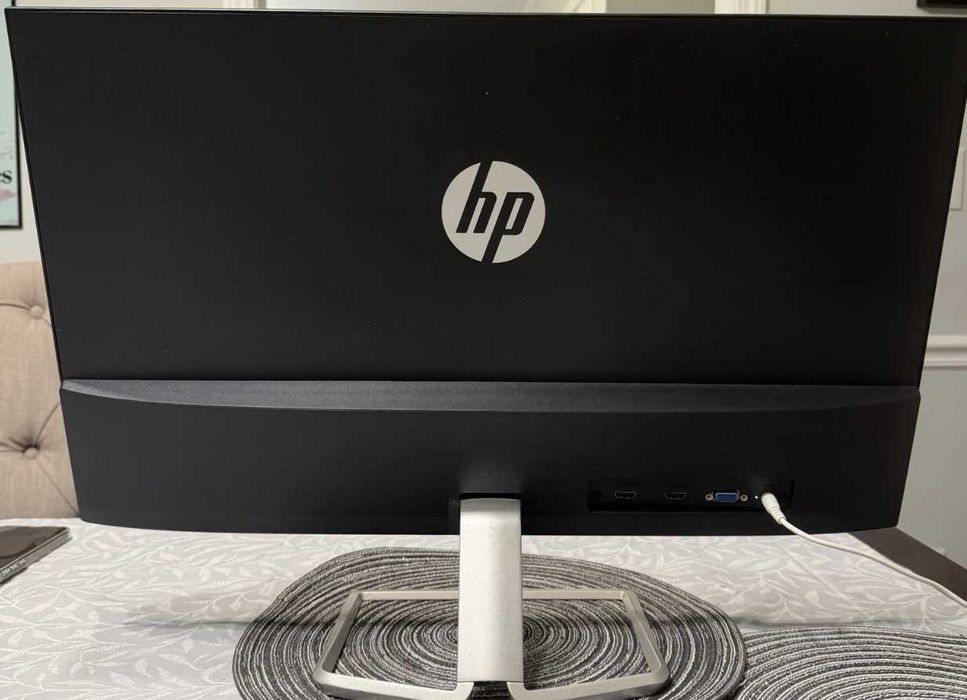 HP 27f – 27 инча, Ultra-Slim, IPS, Като Нов-Гаранция! гр. София Красна ...