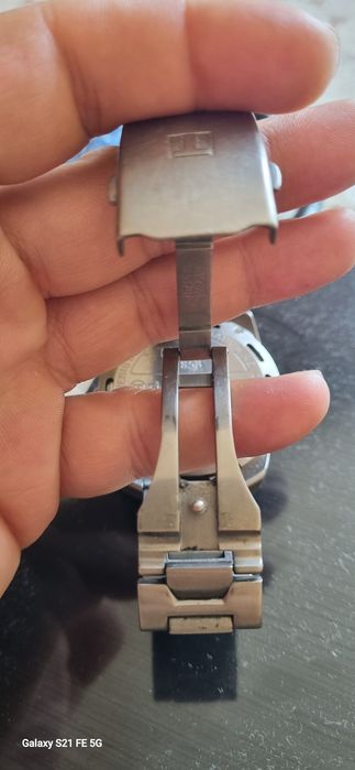 Tissot t touch часы