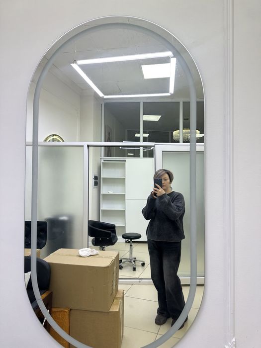 Продам зеркало новое