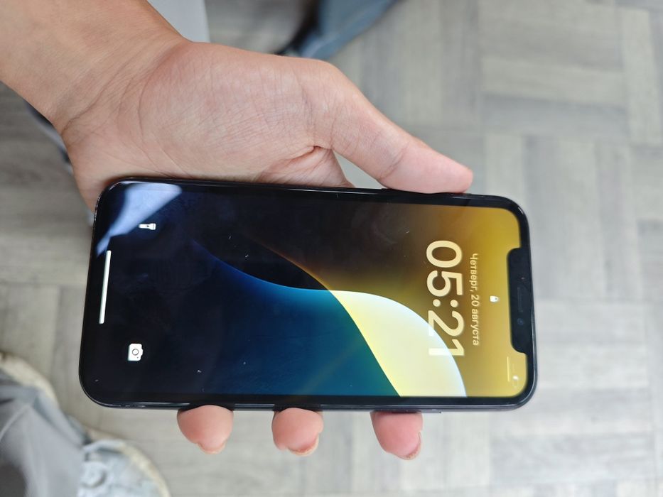 Продам iphone XR 64GB