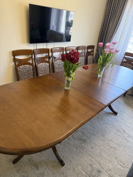 Малайзийское Стол деревянный