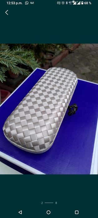 Geanta de Lux unicat pentru mireasă creat de Bottega Veneta