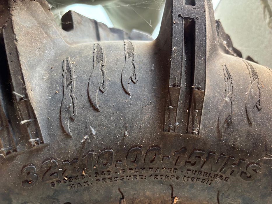 Cauciucuri Maverik 32/10/15