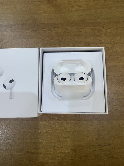 Наушники AirPods3