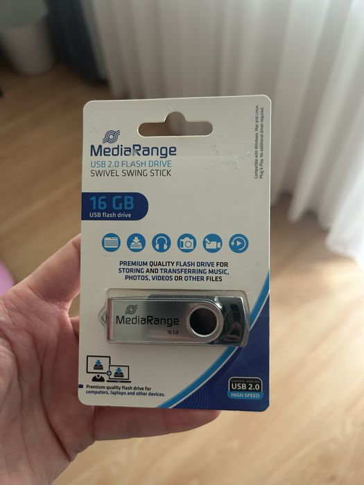 Флашка Media Range