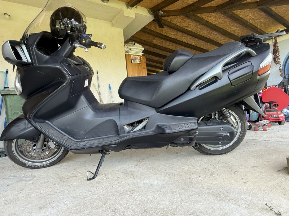 Suzuki Burgman Executive 650 ABS