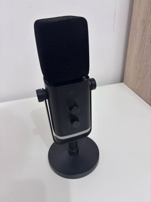 Микрофон Fifine AM8