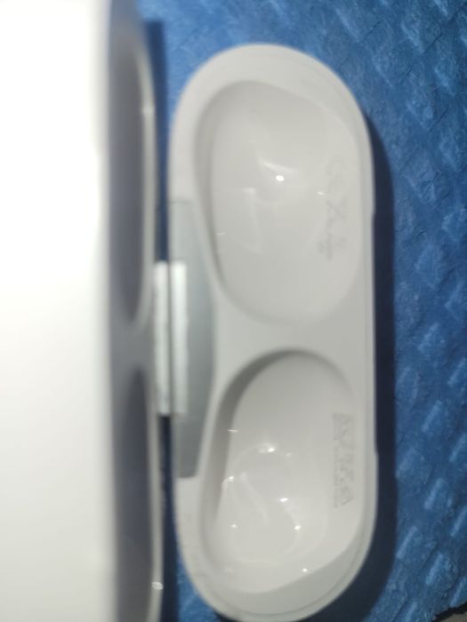 АirPods Pro i AirPods Pro 1