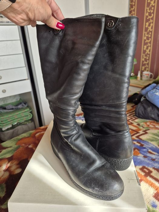 Продам обувь женскую