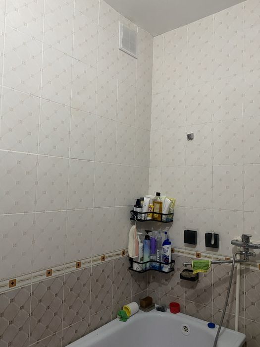 отдам даром кафель