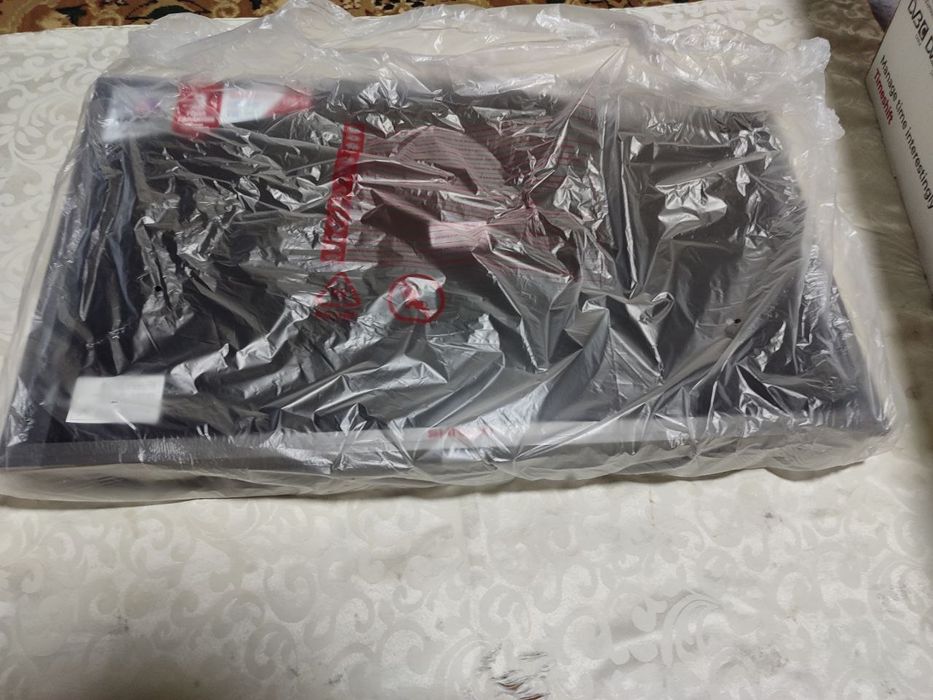 Телевизор новый, 32