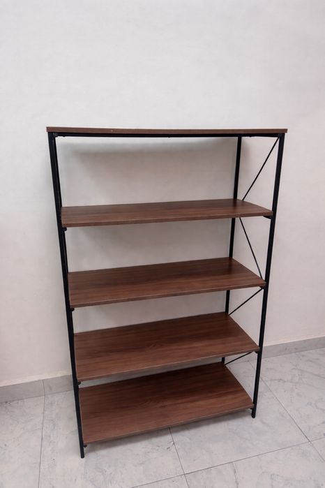 Стеллаж               .