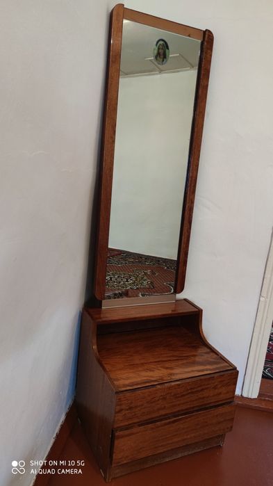 Винтажные зеркало